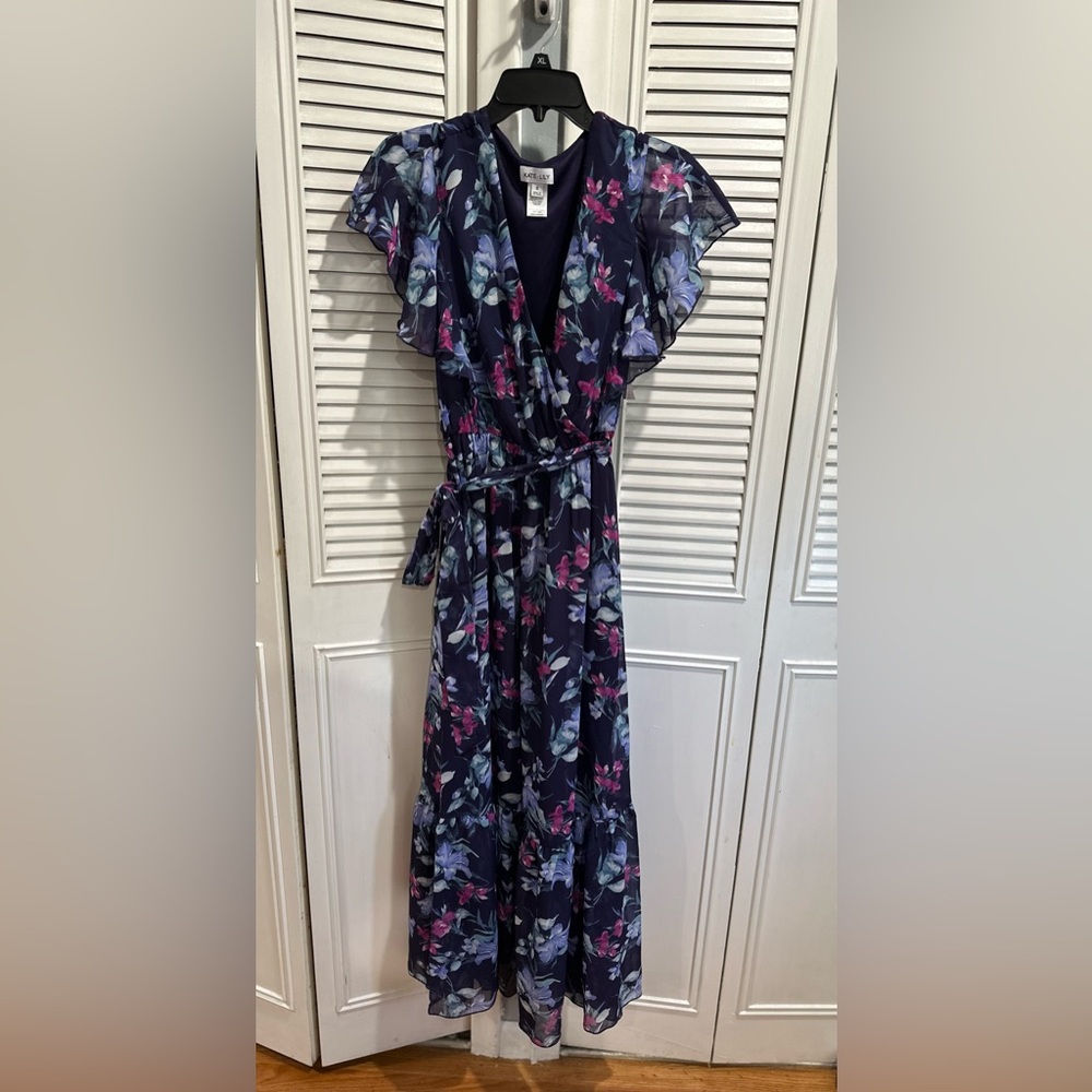 Blue and Pink Floral Maxi Sundress with V-Neck